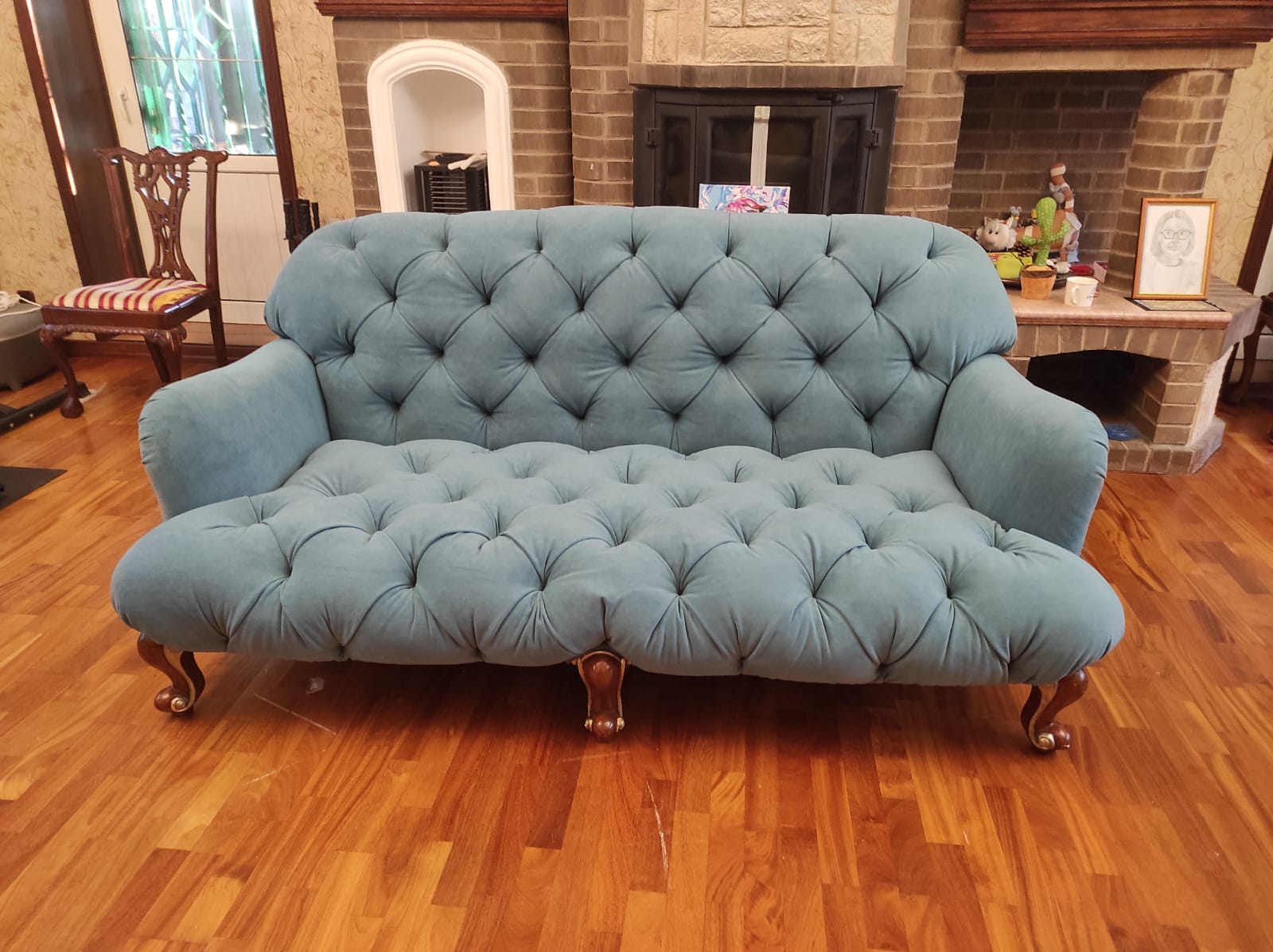 Обивка дивана. Каширская